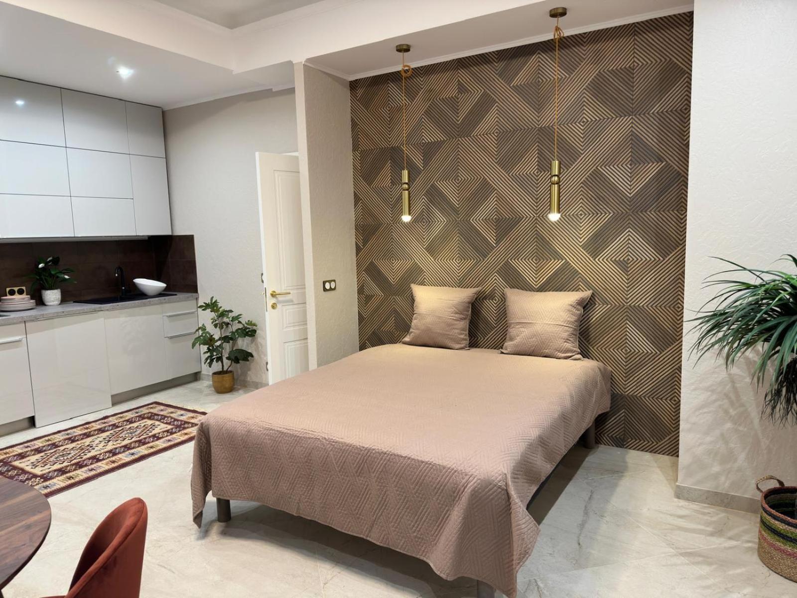 Extraordinaire Grand Studio Au Centre 6 Minutes A Pied De La Plage Et L'Hotel Negresco Nizza Exterior foto