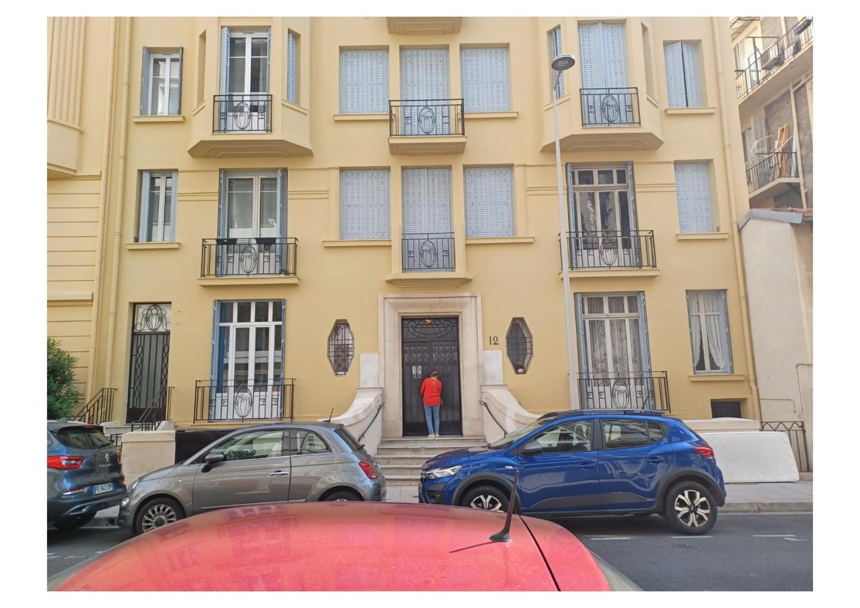 Extraordinaire Grand Studio Au Centre 6 Minutes A Pied De La Plage Et L'Hotel Negresco Nizza Exterior foto